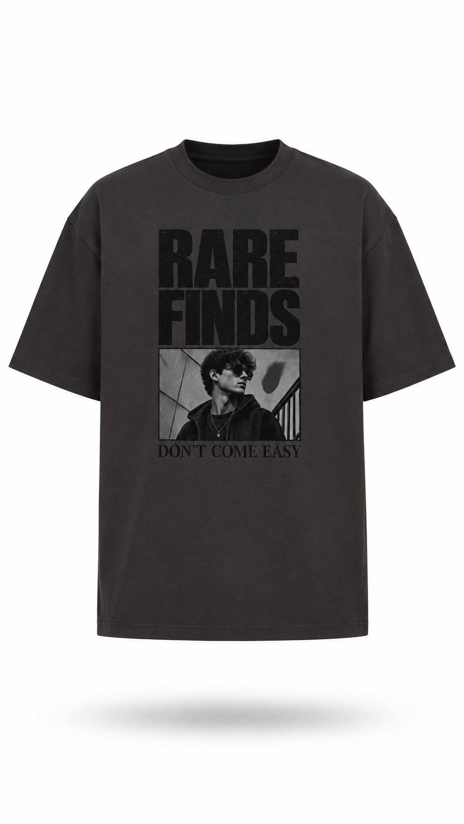 rare finds -Men's Box Tee