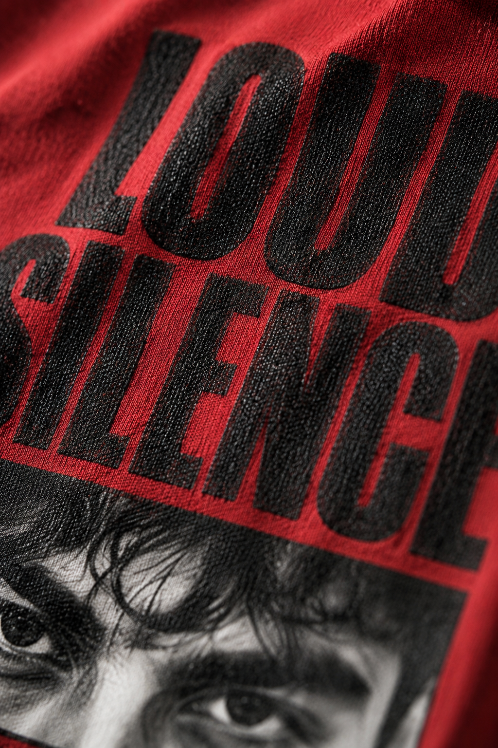 loud silence Max Heavyweight Garment-Dyed T-Shirt